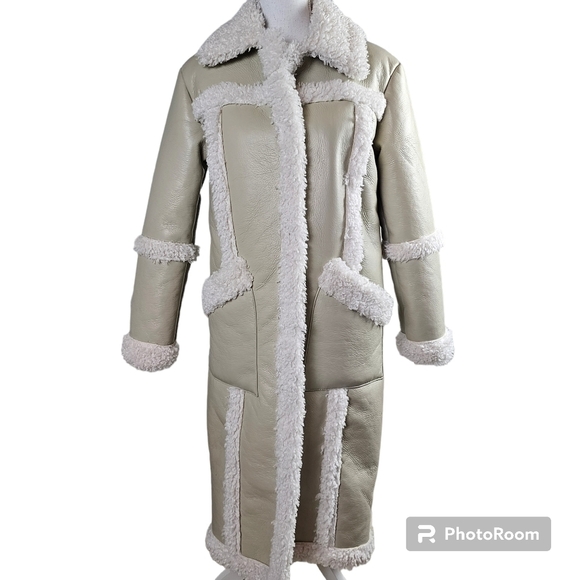 Urban Outfitters Willa Sherpa Fleece Sherling Vegan Leather Longline Coat XS NWT - Picture 3 of 11